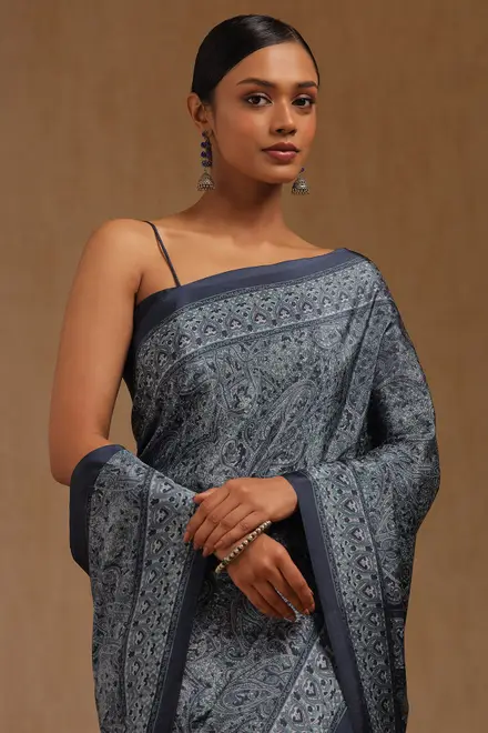 Navy Blue Crepe Ethnic Motifs Saree